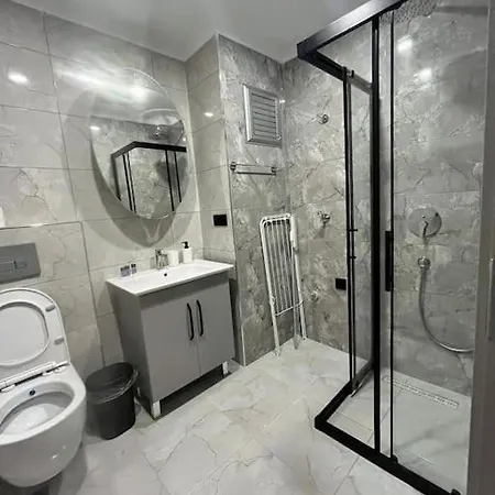 Appartamento Silence Garden Iki Yatak Odali *